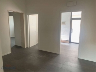 negozio in affitto a Piacenza