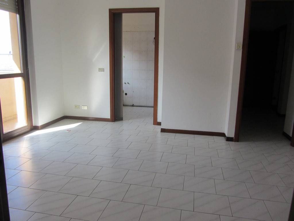 appartamento in affitto a Piacenza in zona Infrangibile