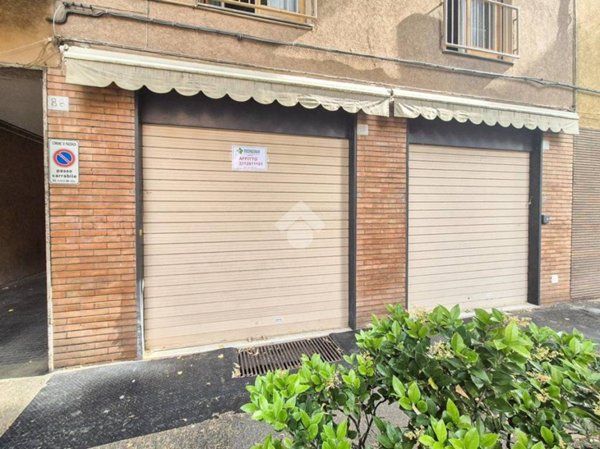 negozio in affitto a Piacenza
