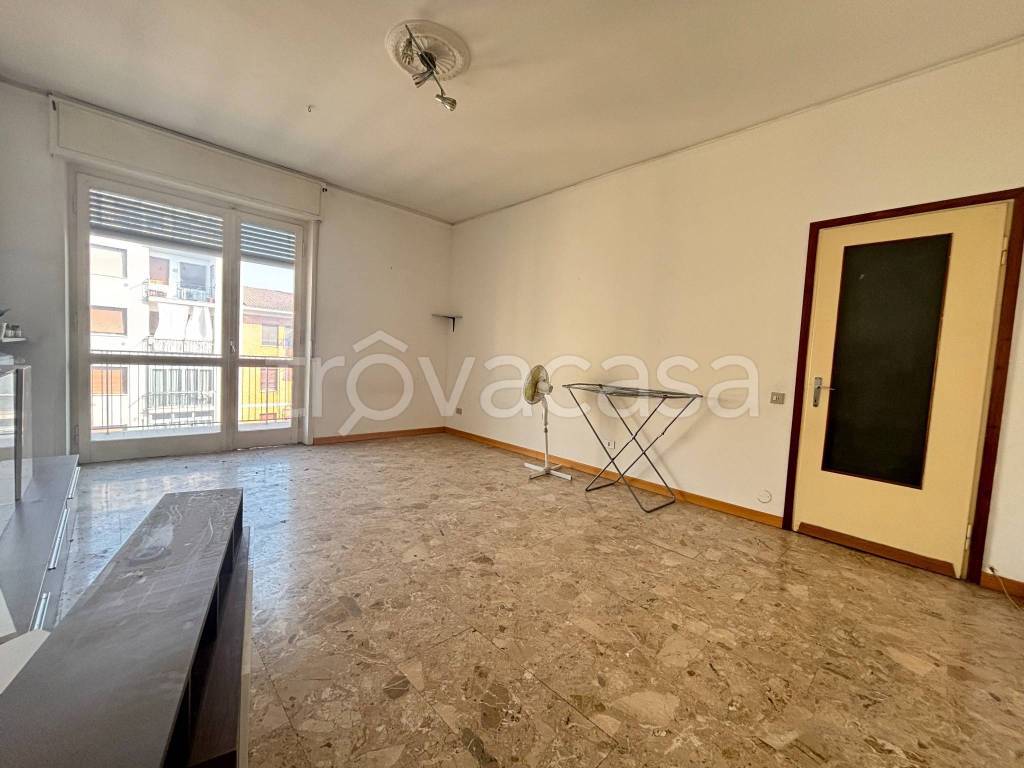 appartamento in affitto a Piacenza in zona Quarto