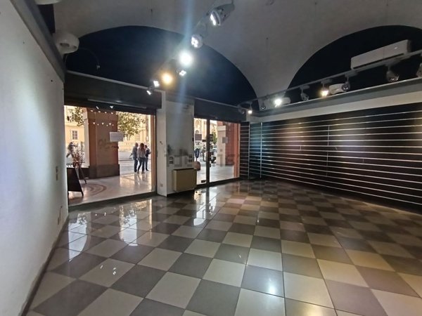 negozio in affitto a Piacenza in zona Centro Storico