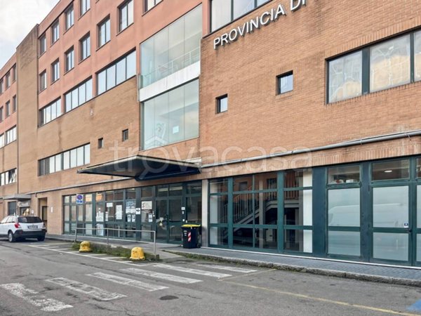 ufficio in affitto a Piacenza in zona Barriera Milano