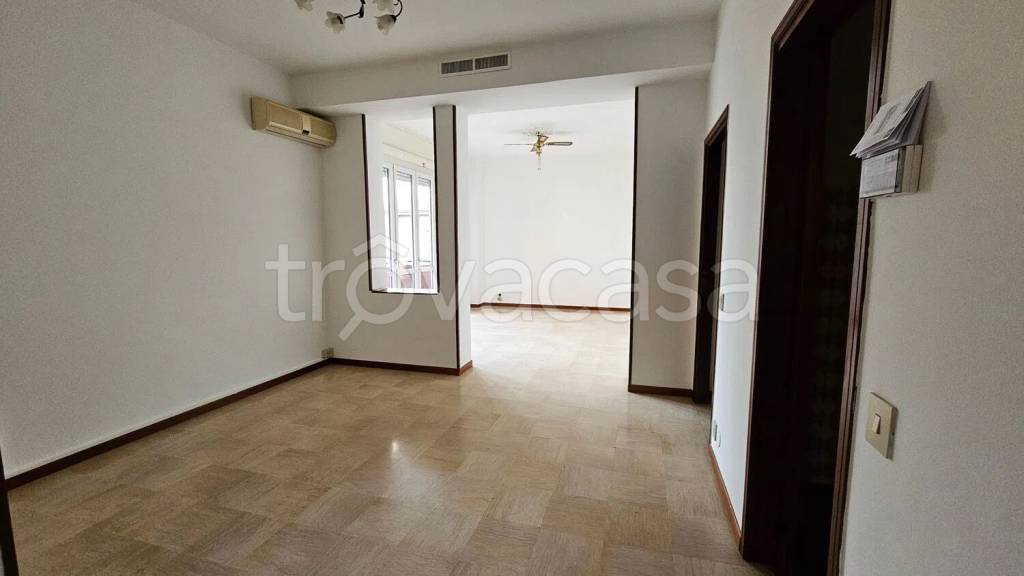 appartamento in affitto a Piacenza in zona Belvedere / Quartiere Duemila