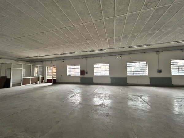 ufficio in affitto a Piacenza in zona Belvedere / Quartiere Duemila