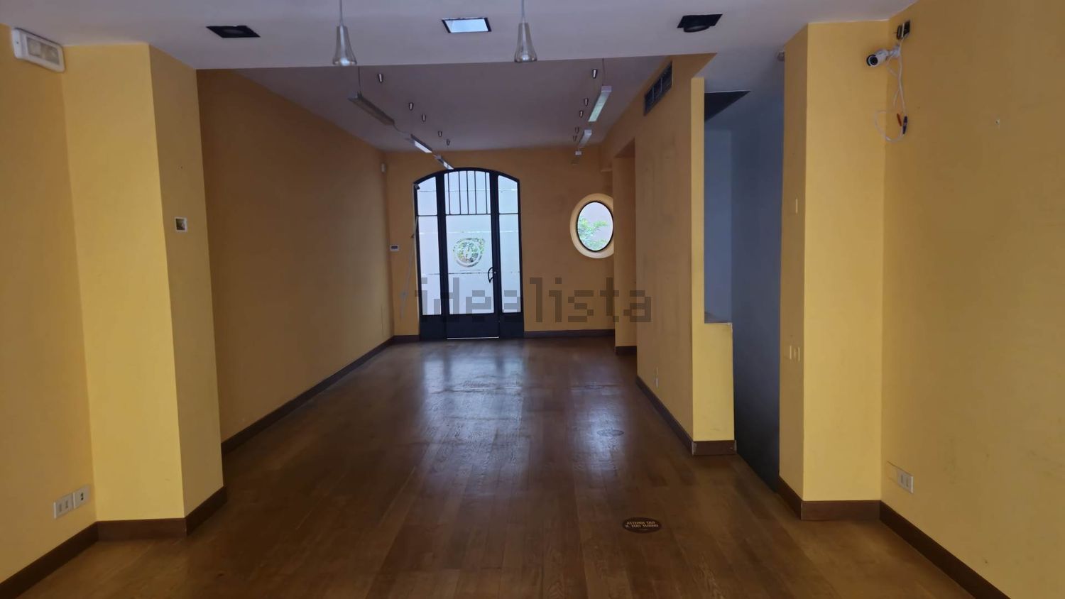 negozio in affitto a Piacenza in zona Centro Storico