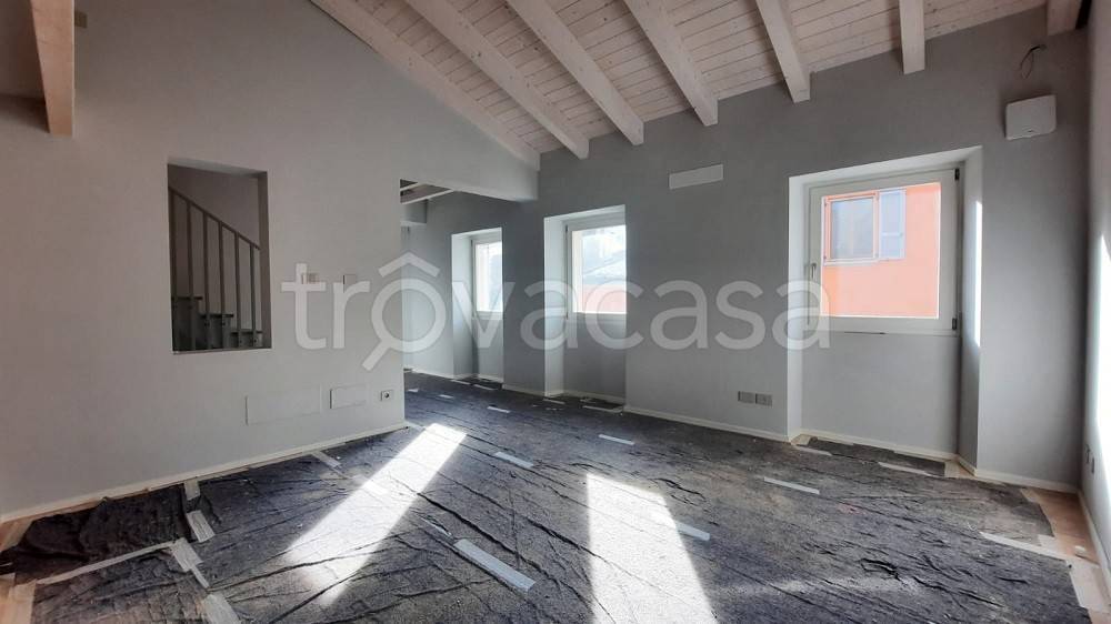 appartamento in affitto a Piacenza in zona Centro Storico