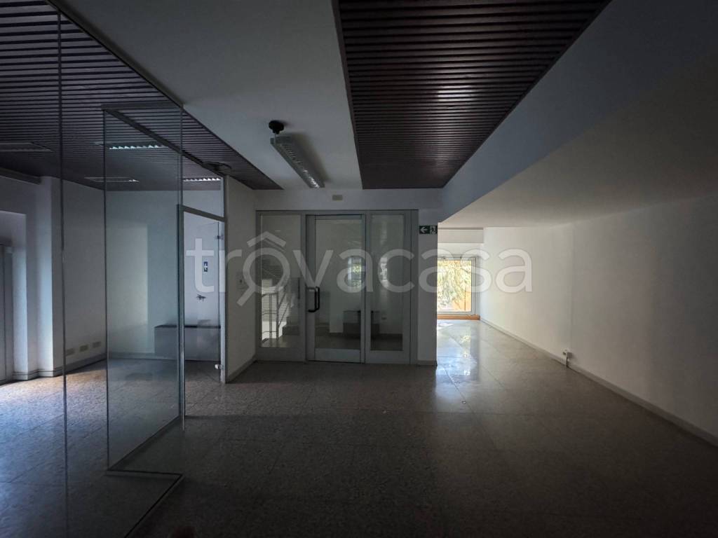 negozio in affitto a Piacenza in zona Centro Storico