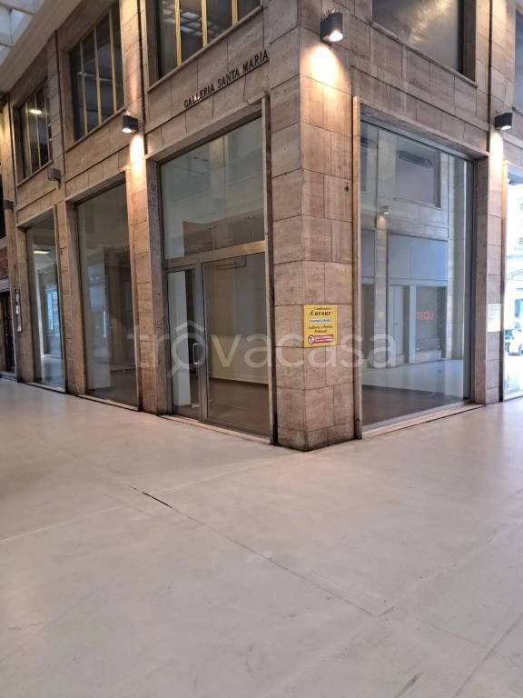 negozio in affitto a Piacenza in zona Centro Storico