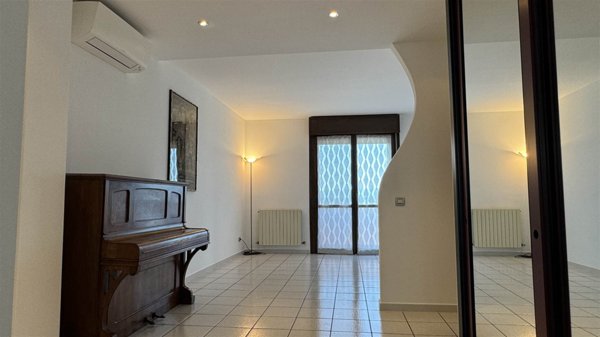 appartamento in affitto a Piacenza in zona Farnesiana