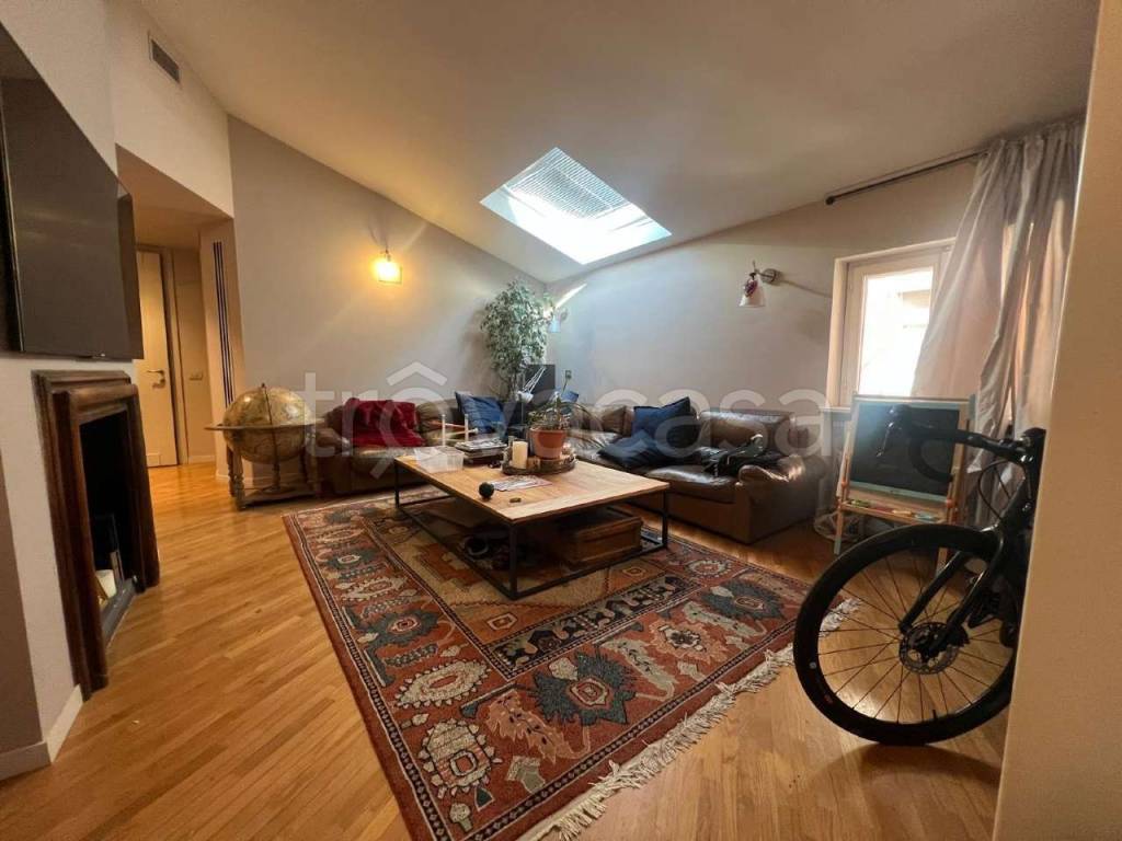 appartamento in affitto a Piacenza in zona Centro Storico