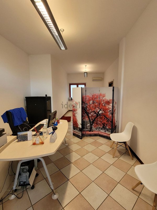 ufficio in affitto a Piacenza