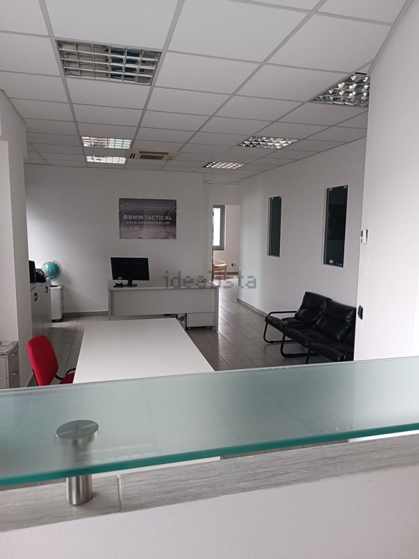 ufficio in affitto a Piacenza in zona Montale
