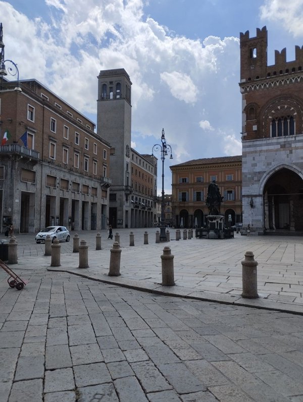 appartamento in affitto a Piacenza in zona Centro Storico
