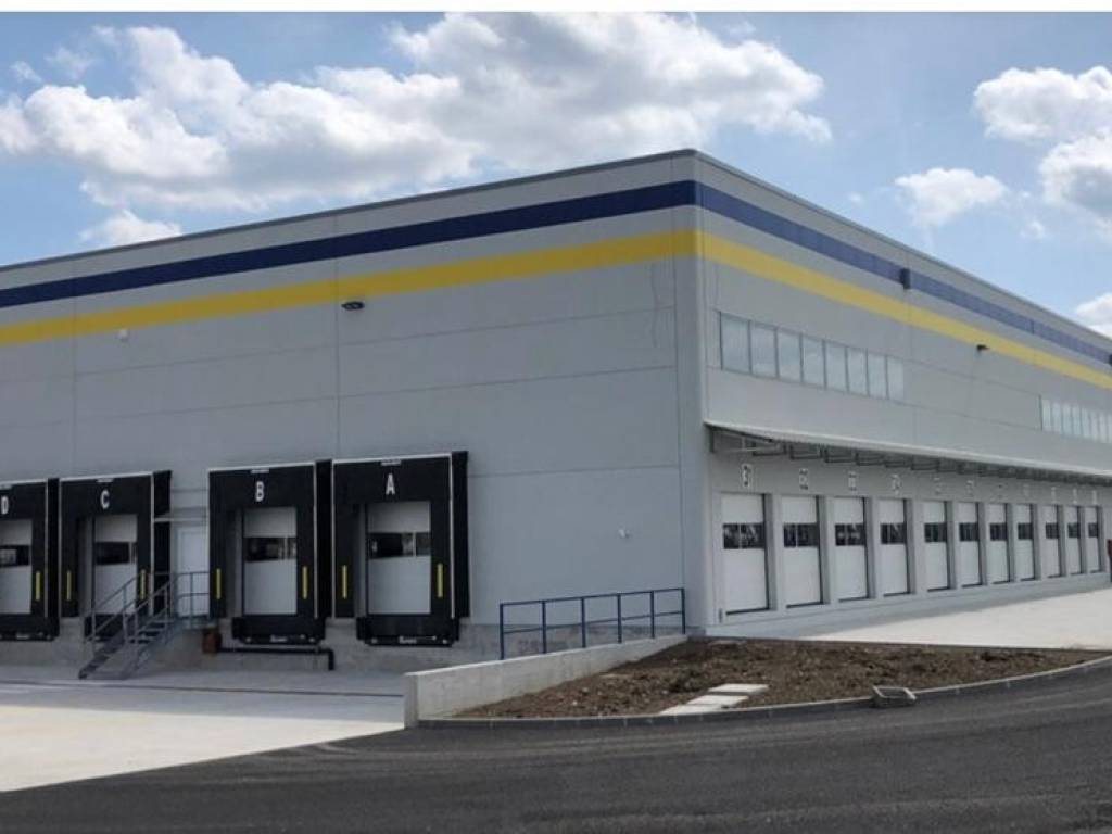 capannone in affitto a Piacenza in zona Baia del Re