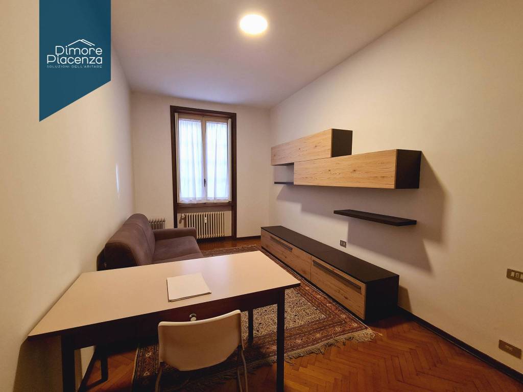 appartamento in affitto a Piacenza in zona Centro Storico