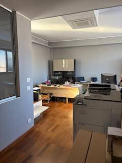ufficio in affitto a Piacenza in zona Veggioletta