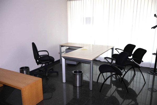 ufficio in affitto a Piacenza in zona Barriera Torino