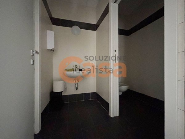 ufficio in affitto a Piacenza in zona Stadio