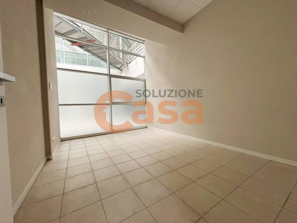ufficio in affitto a Piacenza in zona Stadio