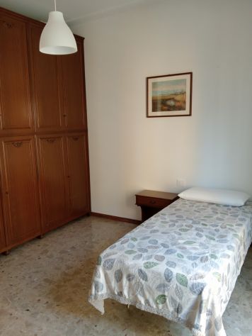 camera singola in affitto a Piacenza in zona Farnesiana