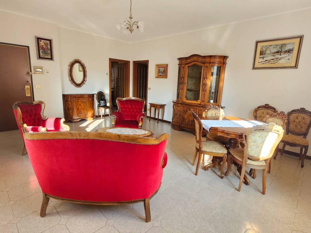 appartamento in affitto a Piacenza in zona Veggioletta