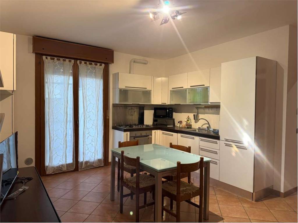 appartamento in affitto a Piacenza in zona Farnesiana