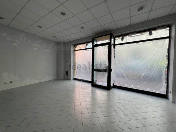 negozio in affitto a Piacenza in zona Centro Storico