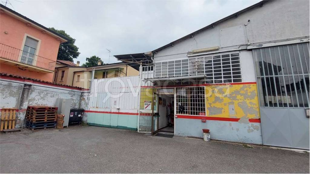 appartamento in affitto a Piacenza in zona Farnesiana