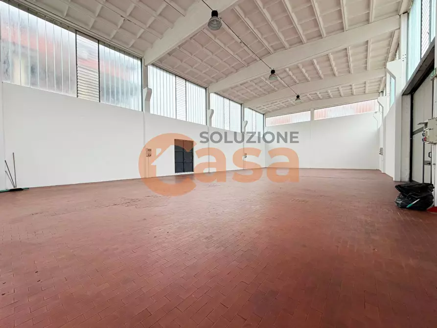 ufficio in affitto a Piacenza in zona Veggioletta