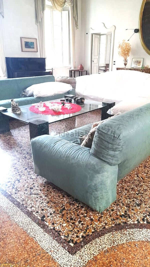 appartamento in affitto a Piacenza in zona Centro Storico