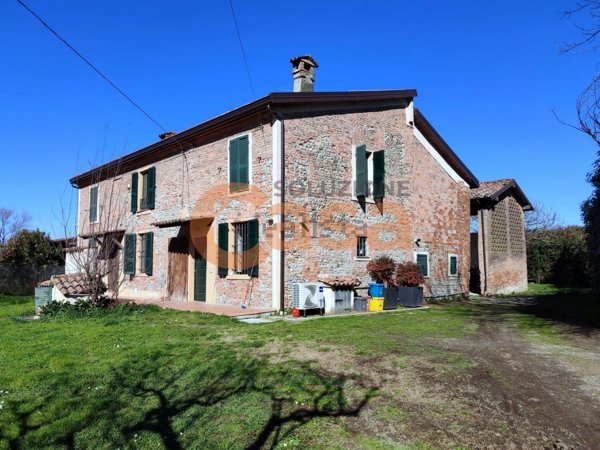 appartamento in affitto a Piacenza in zona Borgotrebbia