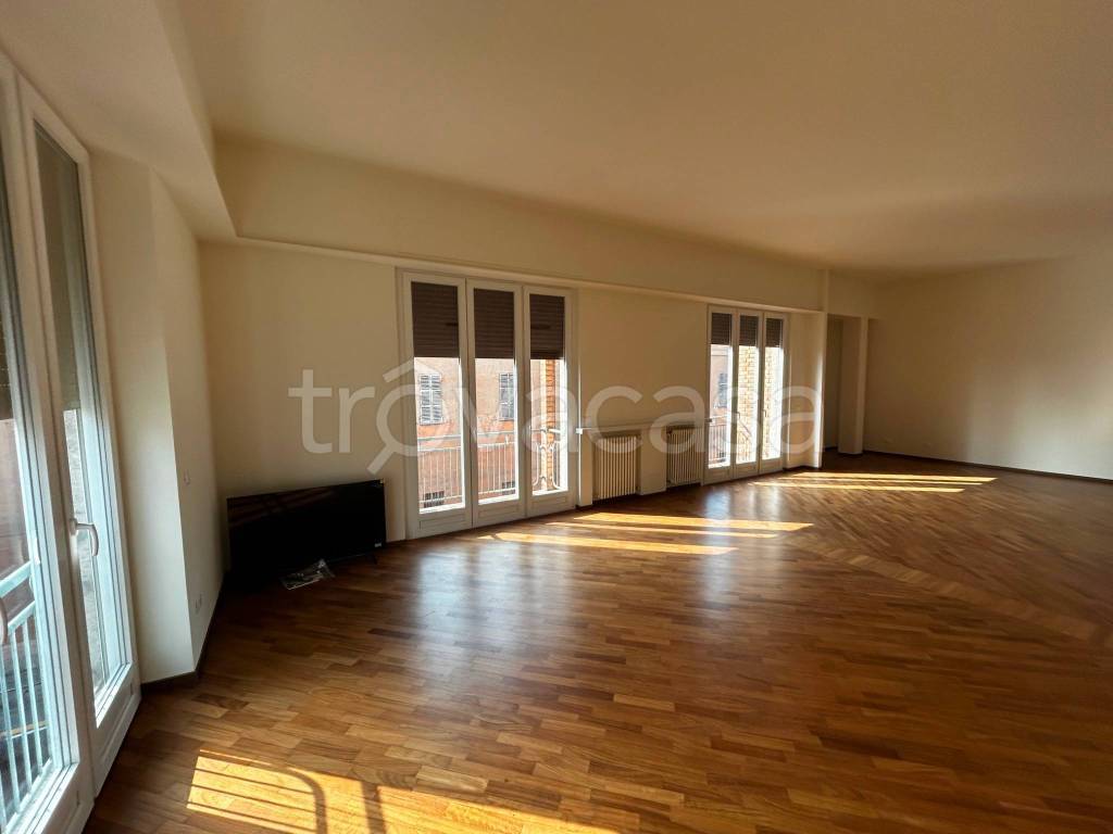 appartamento in affitto a Piacenza in zona Centro Storico