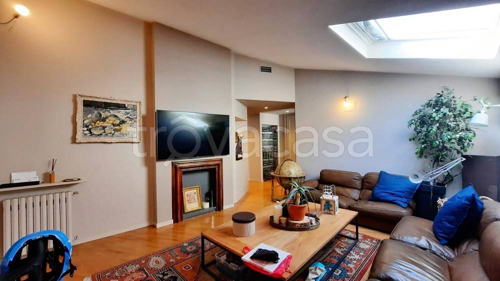 appartamento in affitto a Piacenza in zona Centro Storico