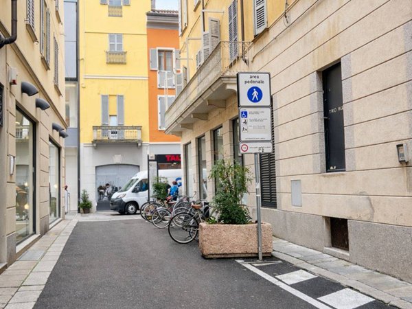 negozio in affitto a Piacenza