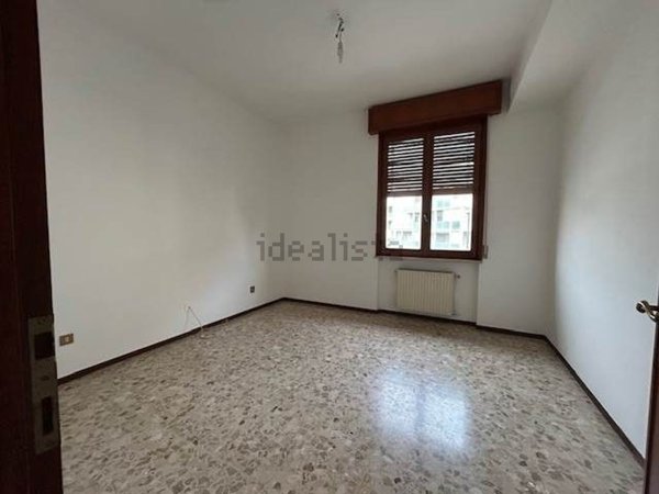 appartamento in affitto a Piacenza in zona Infrangibile