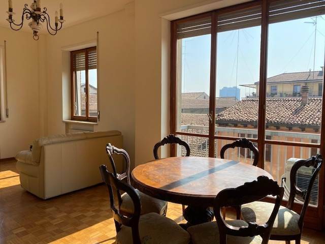 appartamento in affitto a Piacenza in zona Centro Storico