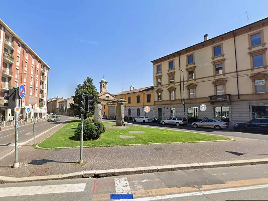 negozio in affitto a Piacenza