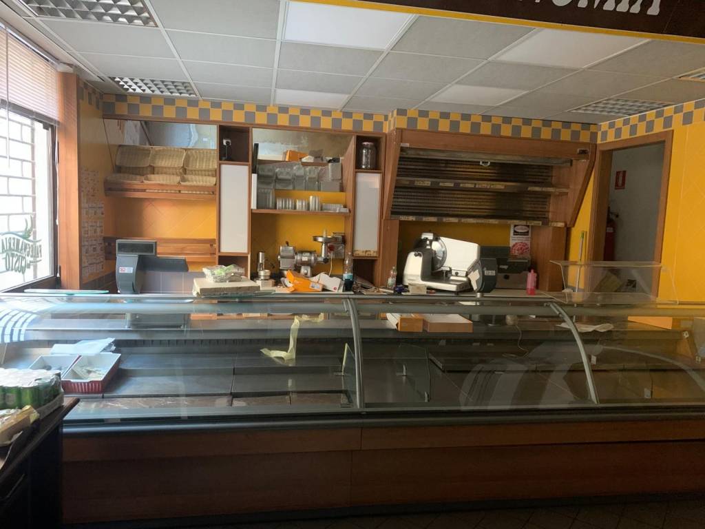 negozio in affitto a Piacenza in zona Centro Storico