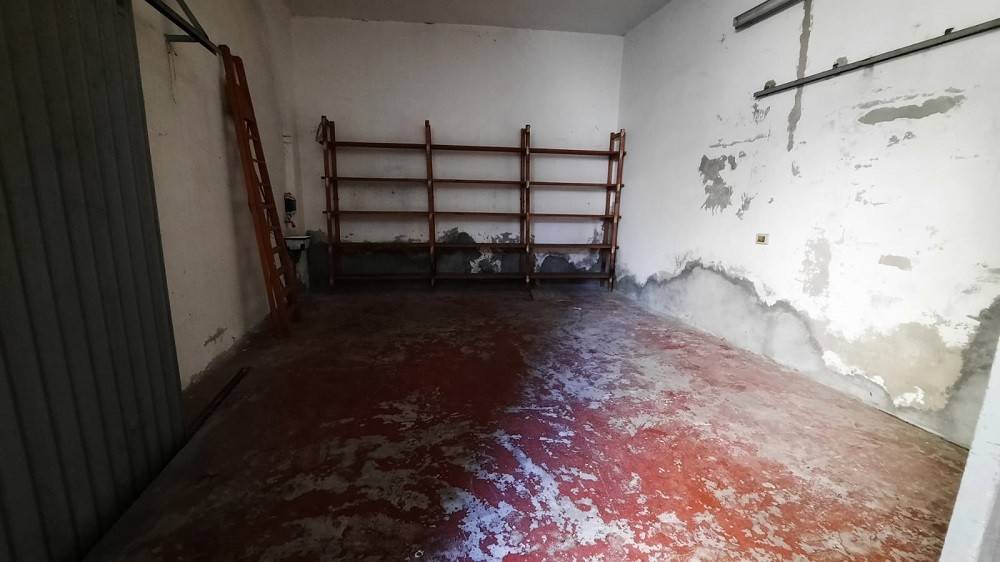 locale di sgombero in affitto a Piacenza