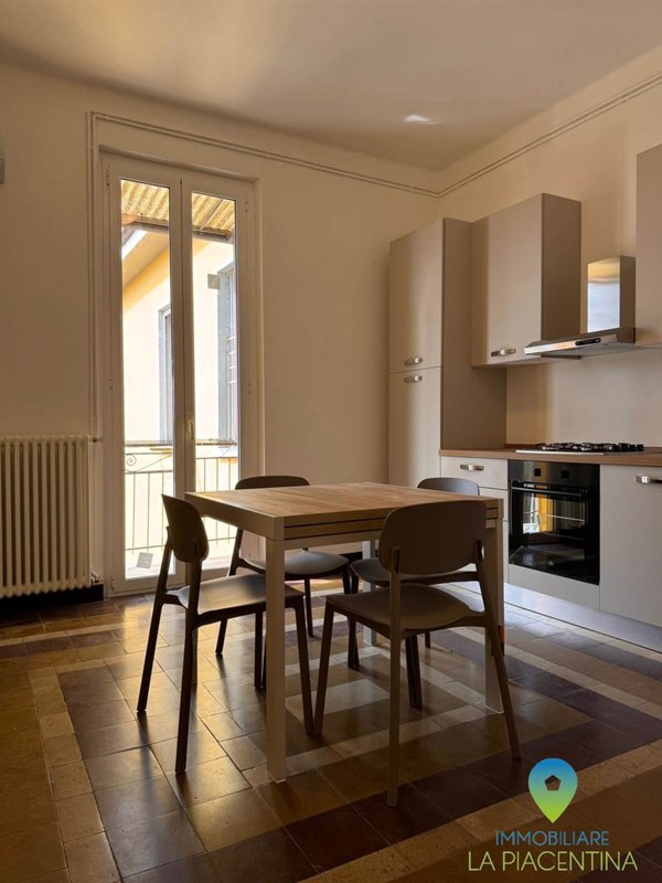 appartamento in affitto a Piacenza in zona Centro Storico