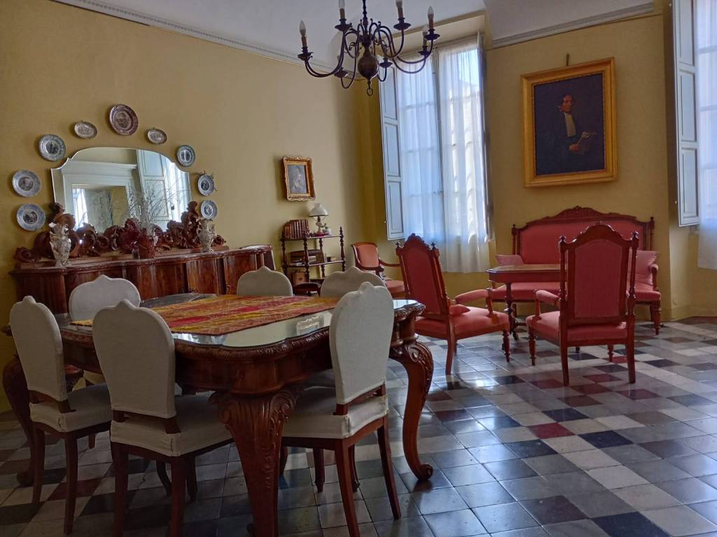 appartamento in affitto a Piacenza in zona Centro Storico