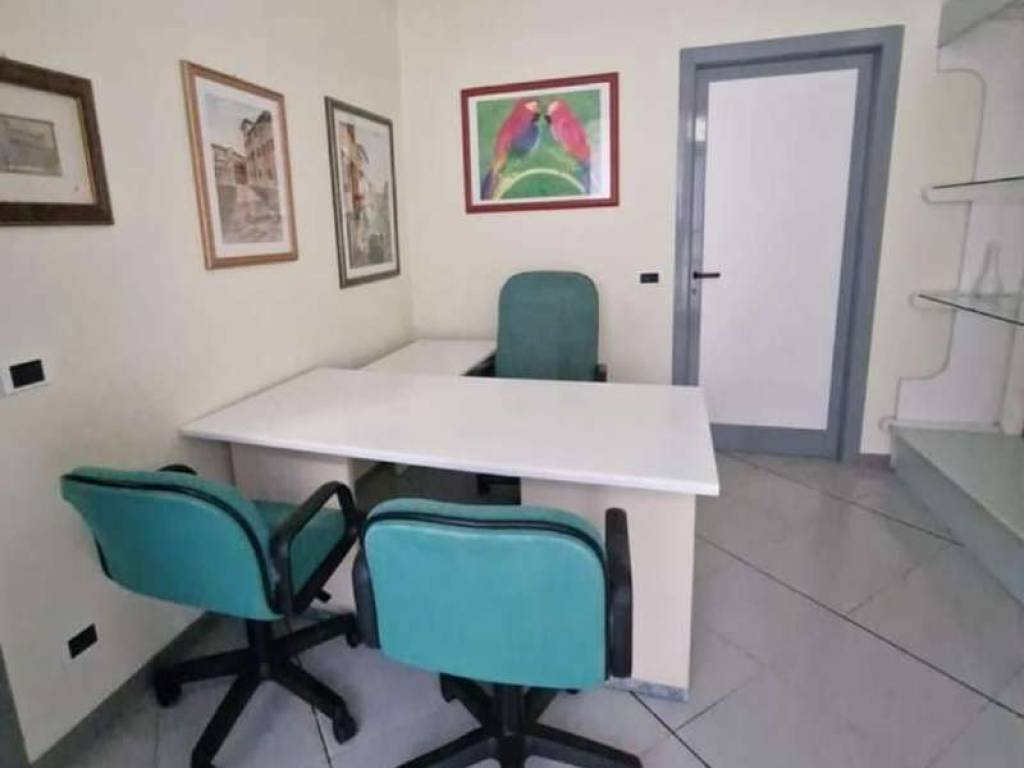 ufficio in affitto a Piacenza