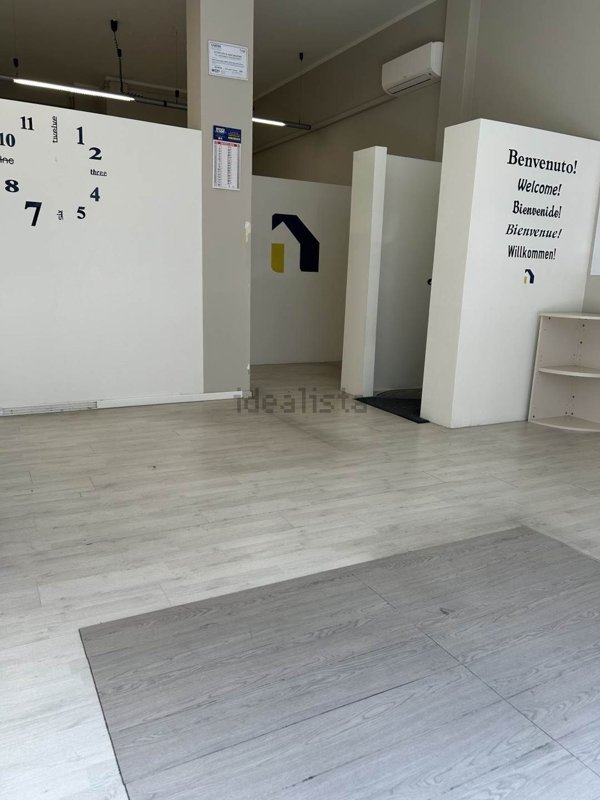 negozio in affitto a Piacenza in zona Barriera Genova