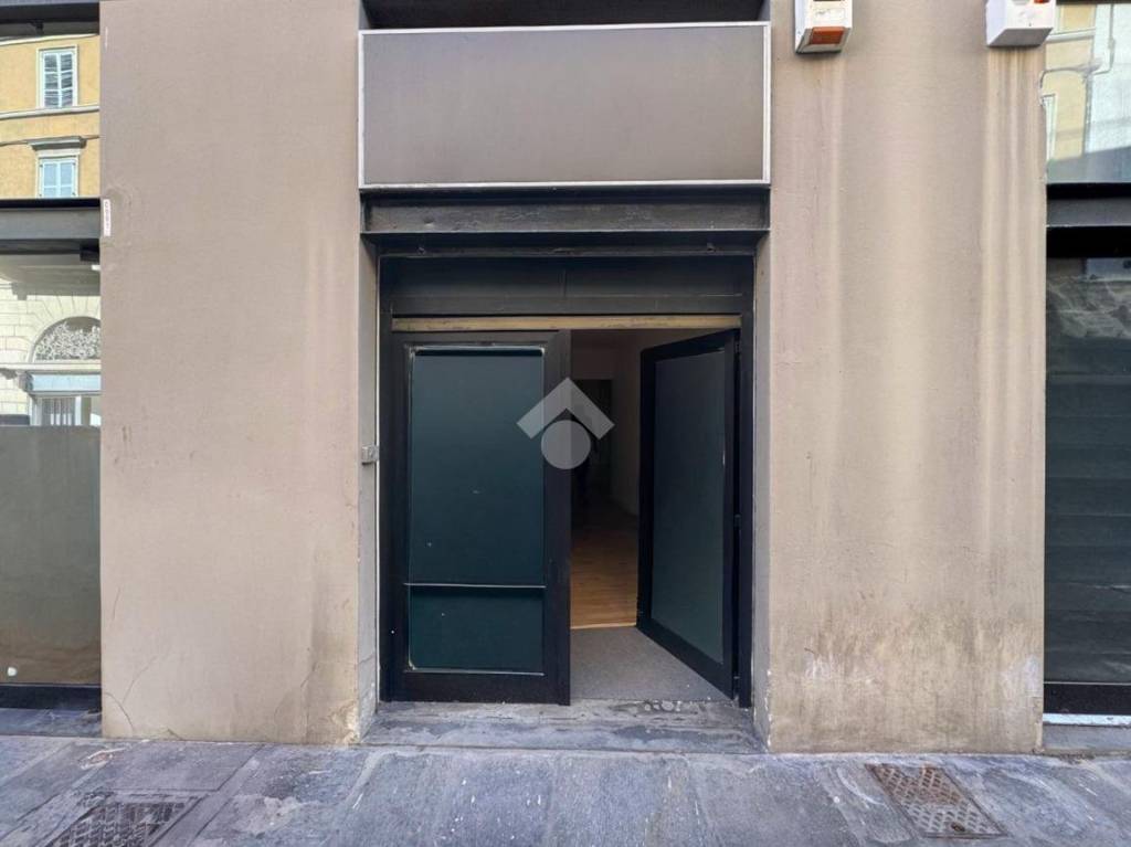 negozio in affitto a Piacenza in zona Centro Storico