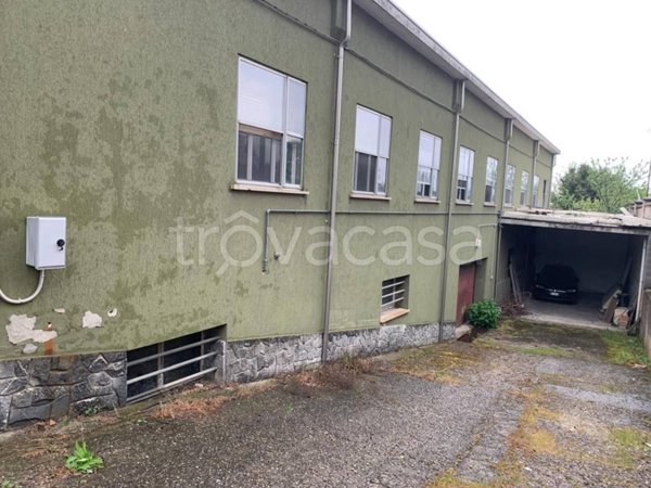 negozio in affitto a Piacenza