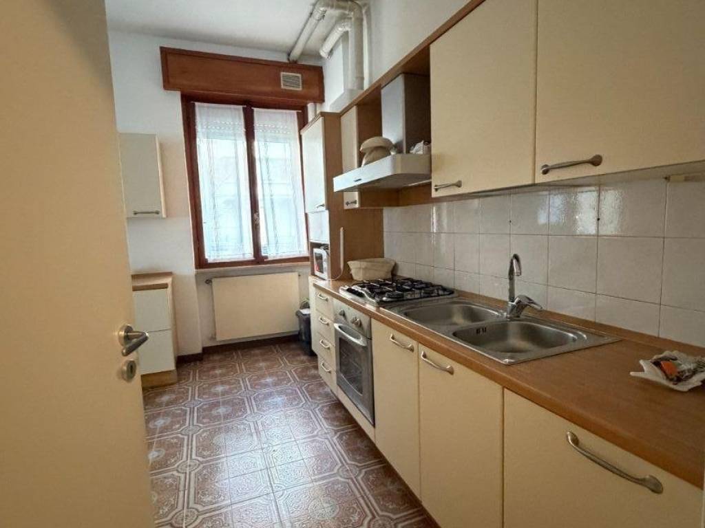 appartamento in affitto a Piacenza in zona Infrangibile