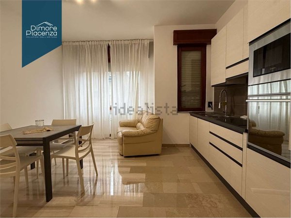 appartamento in affitto a Piacenza in zona Centro Storico