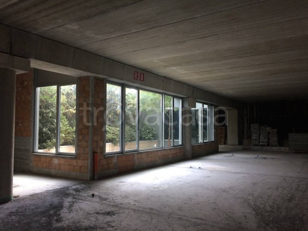 negozio in affitto a Piacenza in zona Centro Storico
