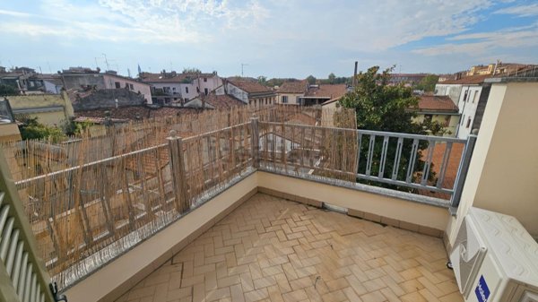 appartamento in affitto a Piacenza in zona Centro Storico