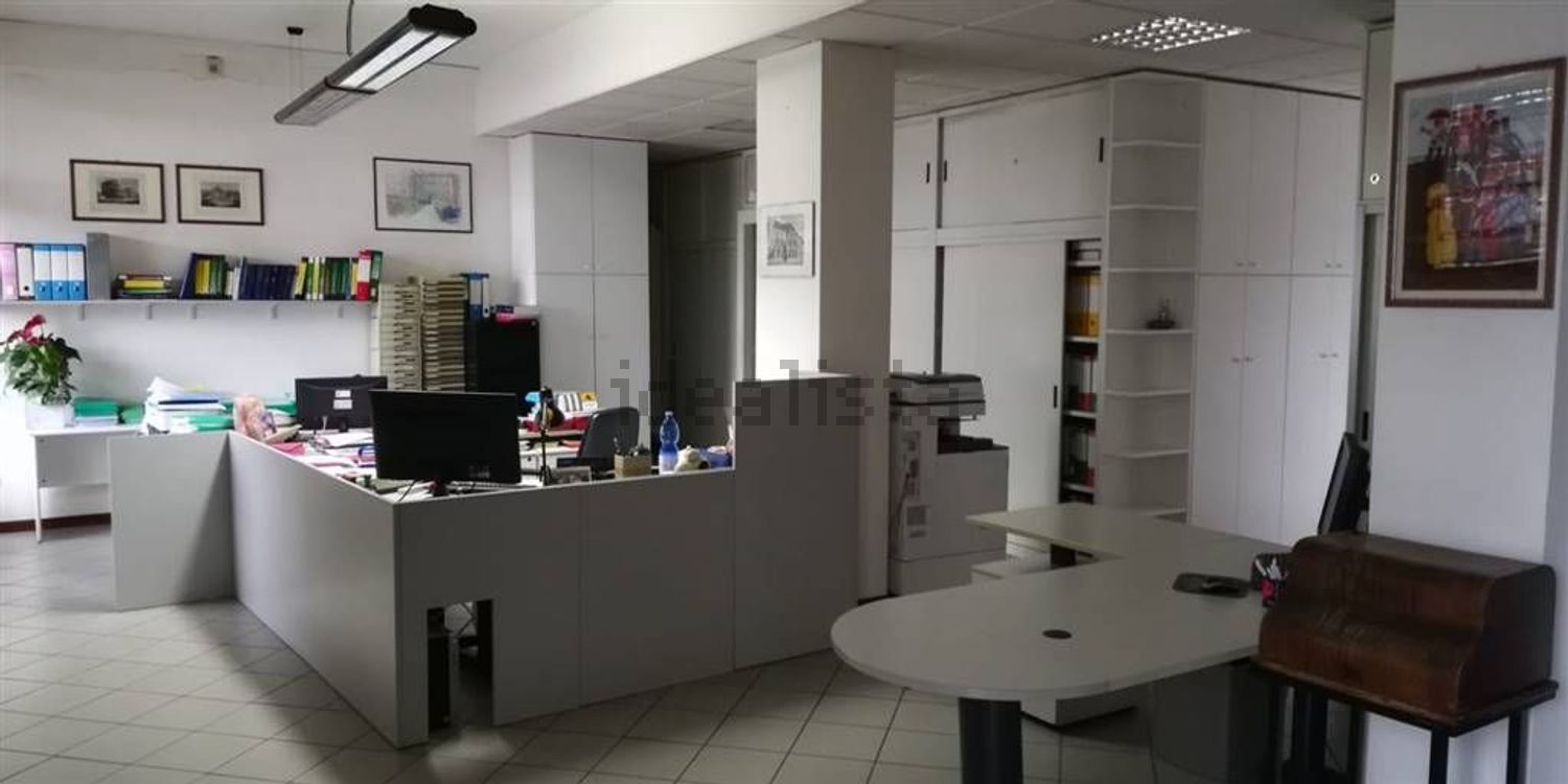 ufficio in affitto a Piacenza